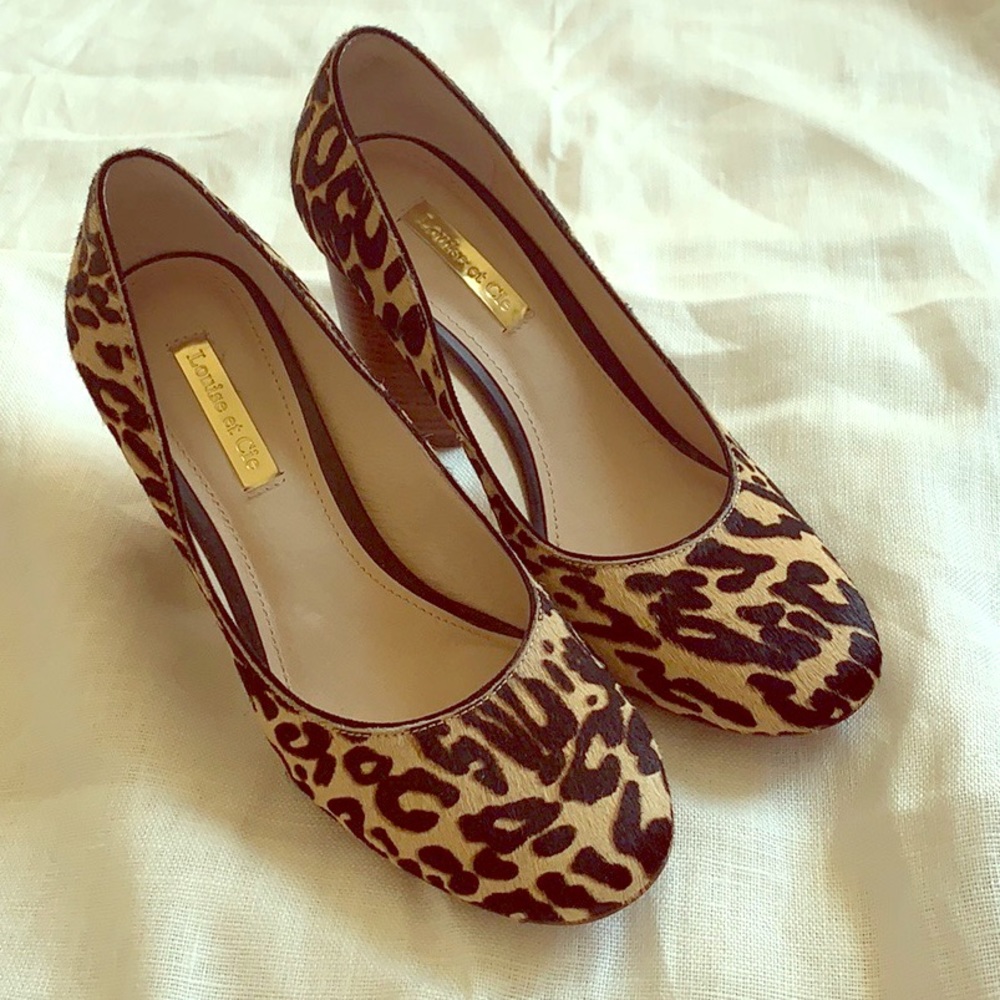 Louise et Cie Jayant Genuine Calf Hair Pump
